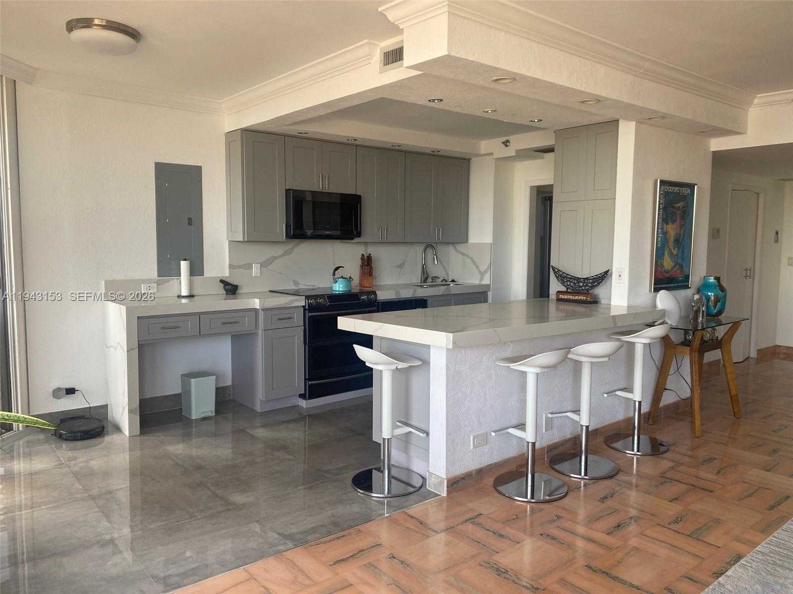 Small Image of 20191 EAST COUNTRY CLUB DR #911, Aventura Number 16