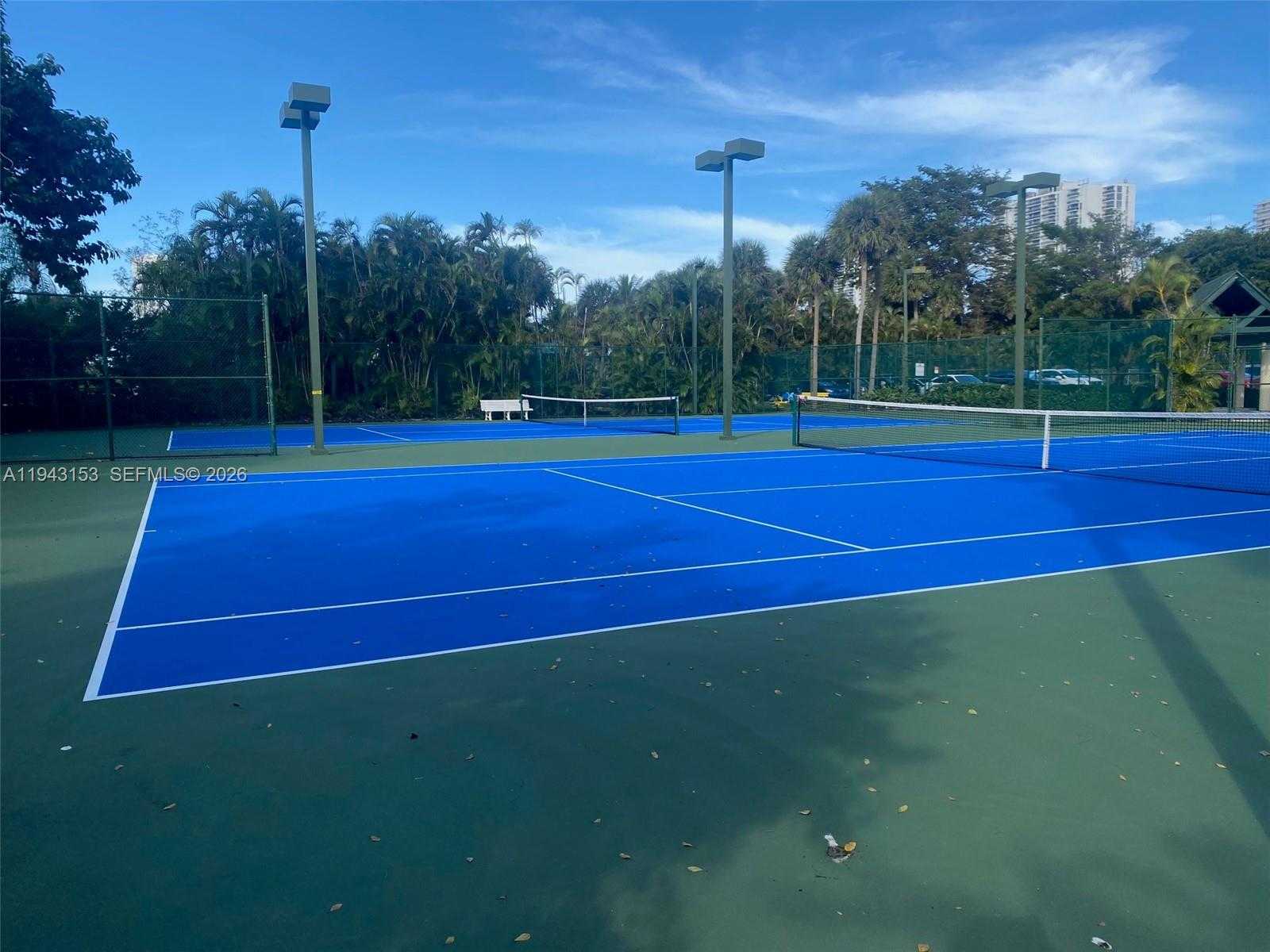 Small Image of 20191 EAST COUNTRY CLUB DR #911, Aventura Number 4