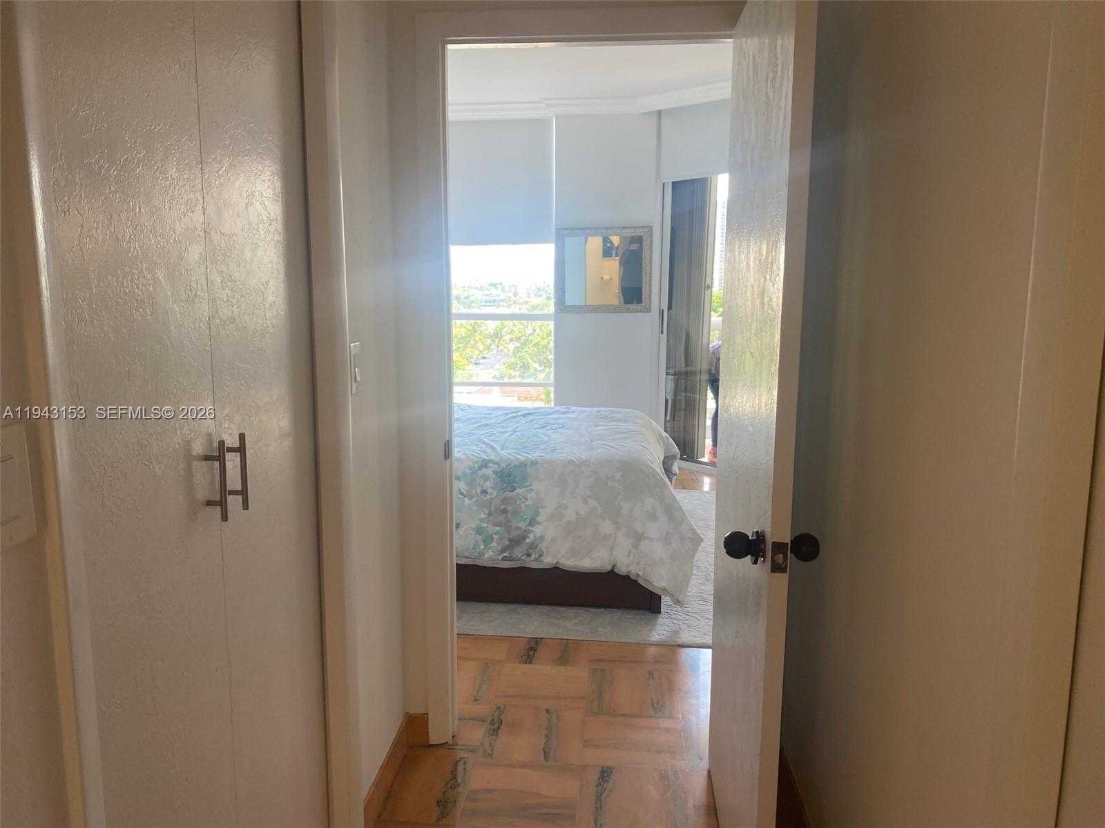 Small Image of 20191 EAST COUNTRY CLUB DR #911, Aventura Number 41