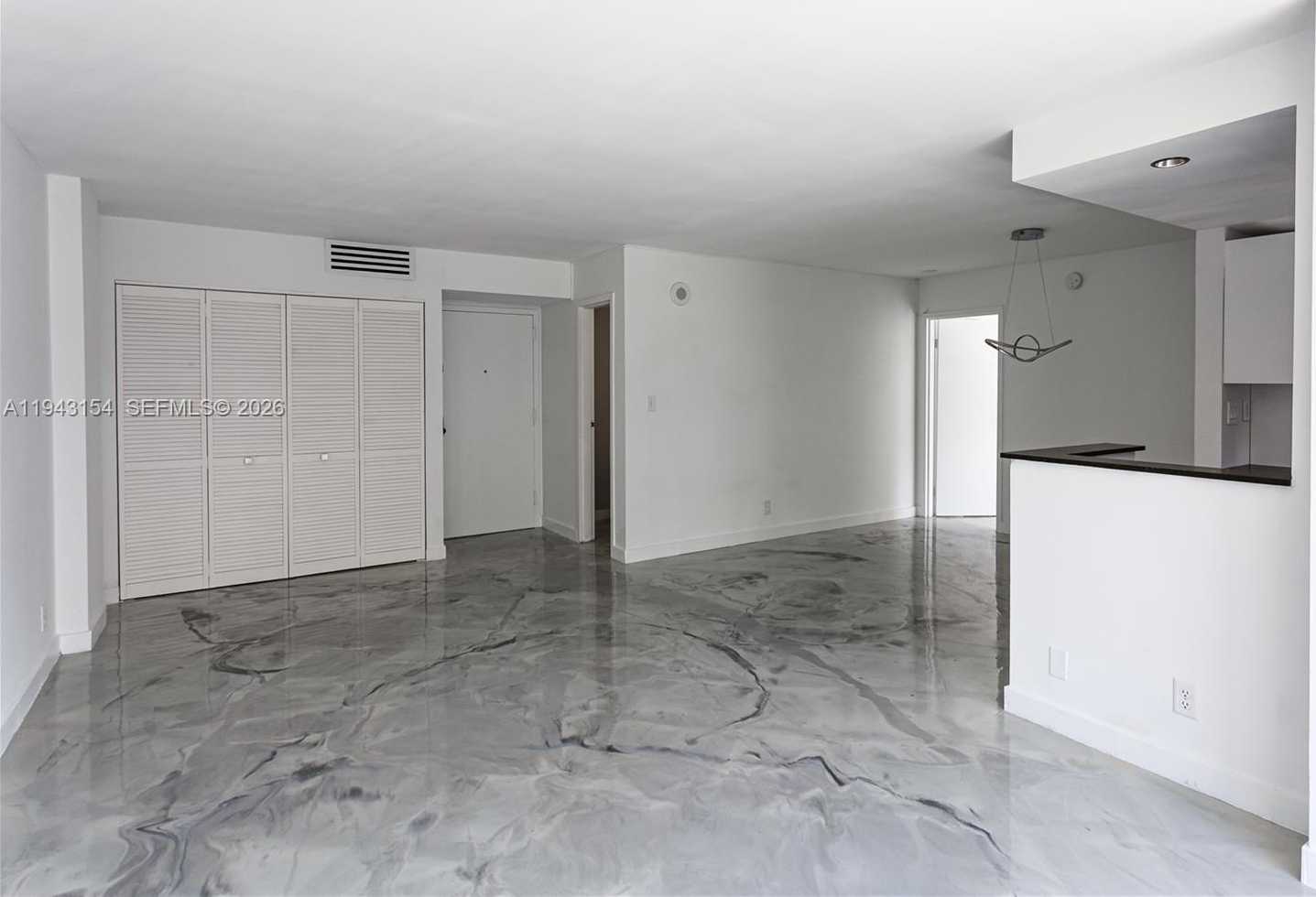 Small Image of Sunny Isles Beach Number 10