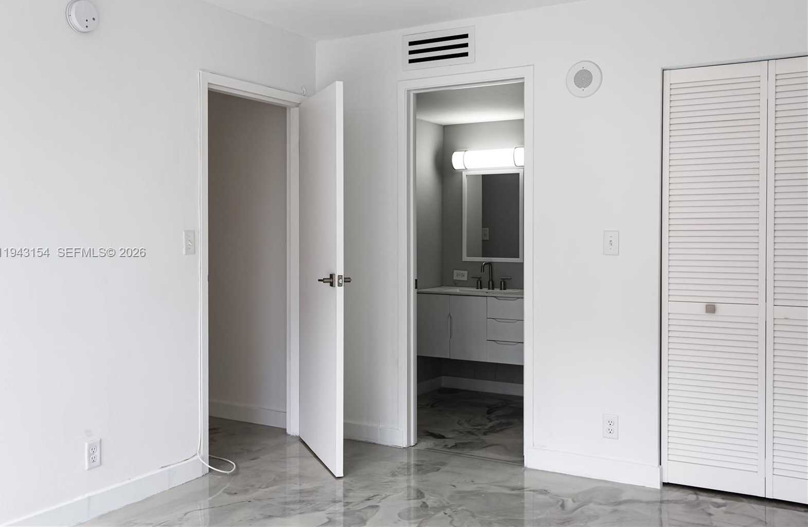 Small Image of Sunny Isles Beach Number 46