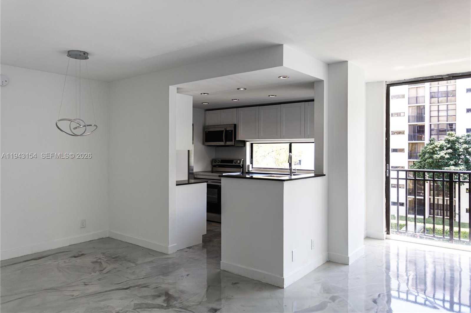 Small Image of Sunny Isles Beach Number 5