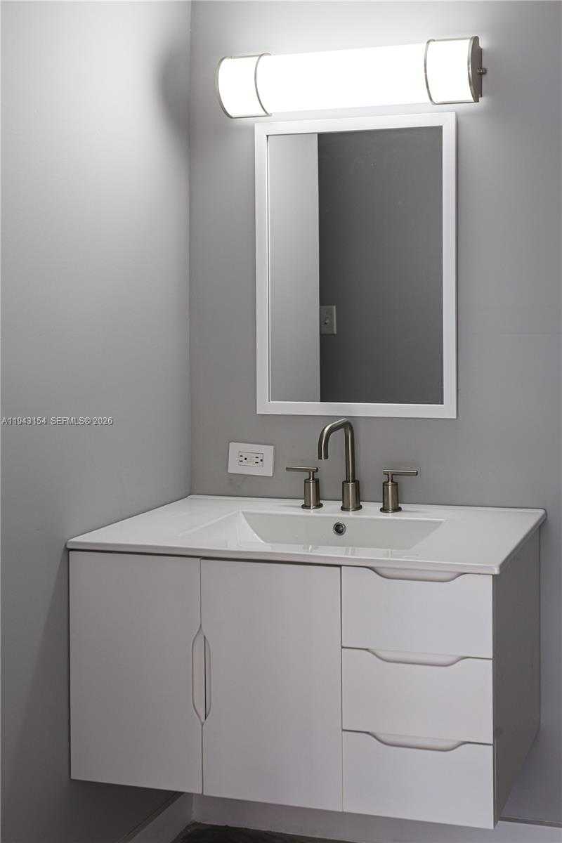 Small Image of Sunny Isles Beach Number 52