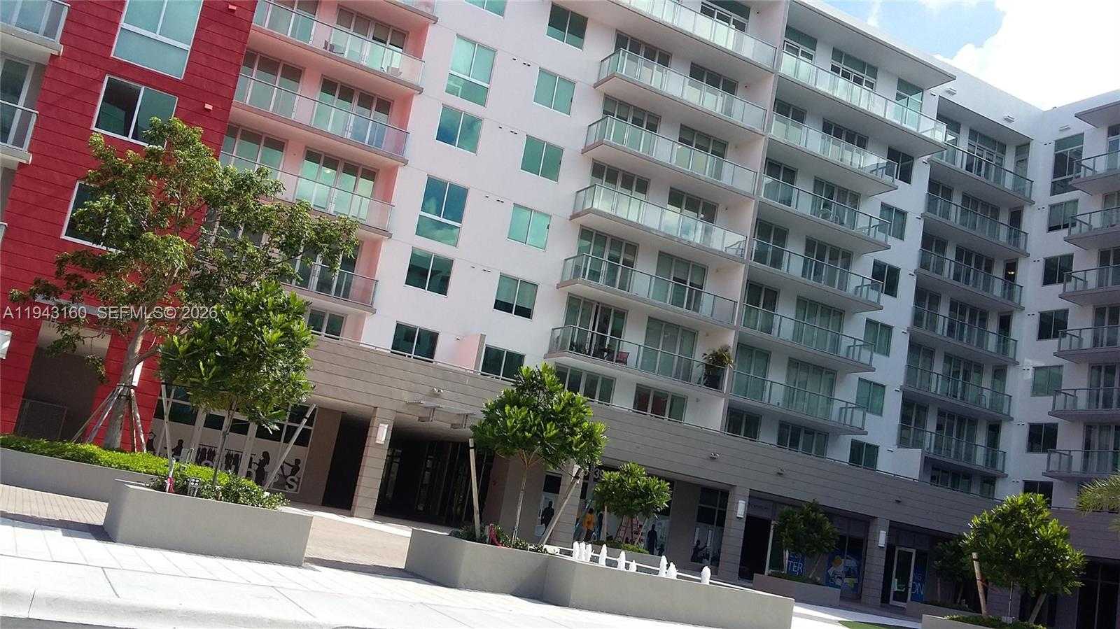 Small Image of 7875 NORTH WEST 107TH AVE #812, Doral Number 2