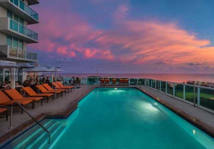 Small Image of 2889 MCFARLANE RD #1614, Miami Number 19