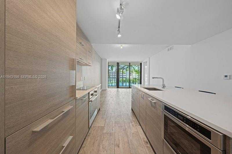 Small Image of 650 NORTH EAST 32ND ST #602, Miami Number 10