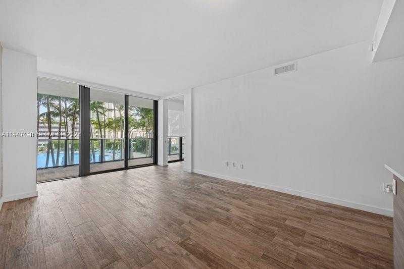 Small Image of 650 NORTH EAST 32ND ST #602, Miami Number 5