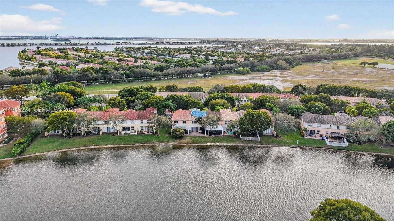 Small Image of 16309 SOUTH WEST 48TH ST, Miramar Number 39