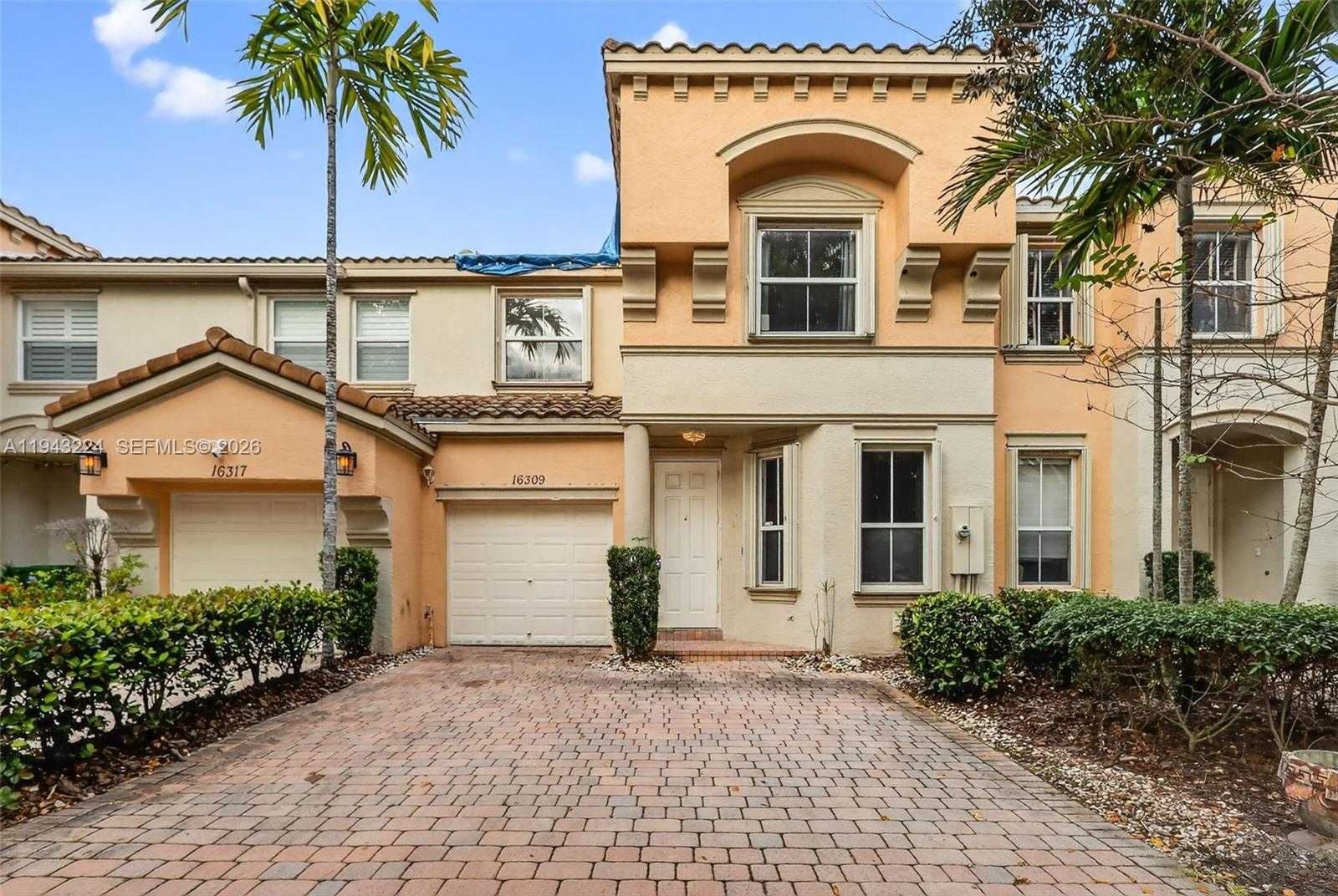 Small Image of 16309 SOUTH WEST 48TH ST, Miramar Number 7