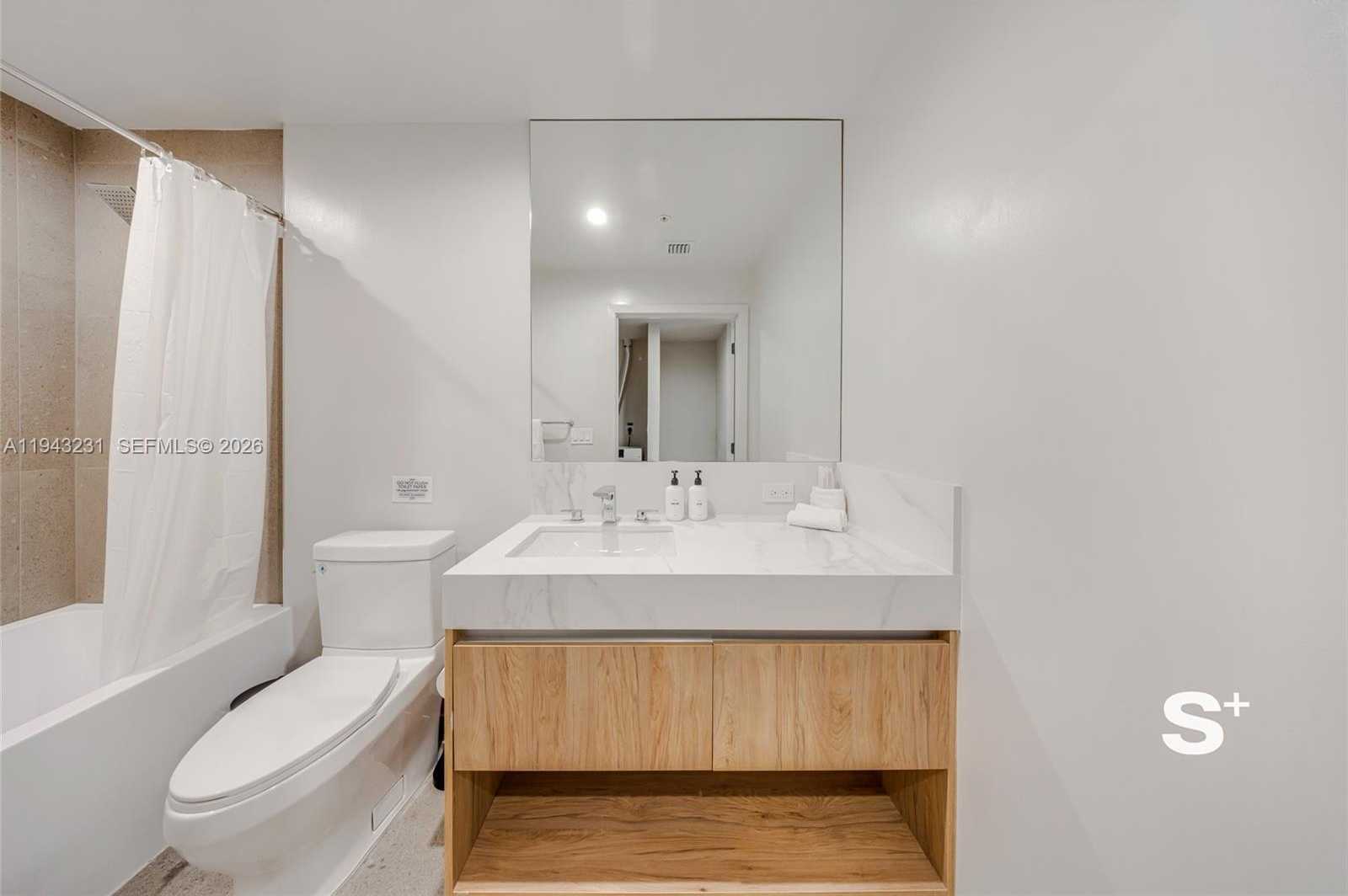 Small Image of 11 NORTH EAST 6TH ST #2307, Miami Number 15