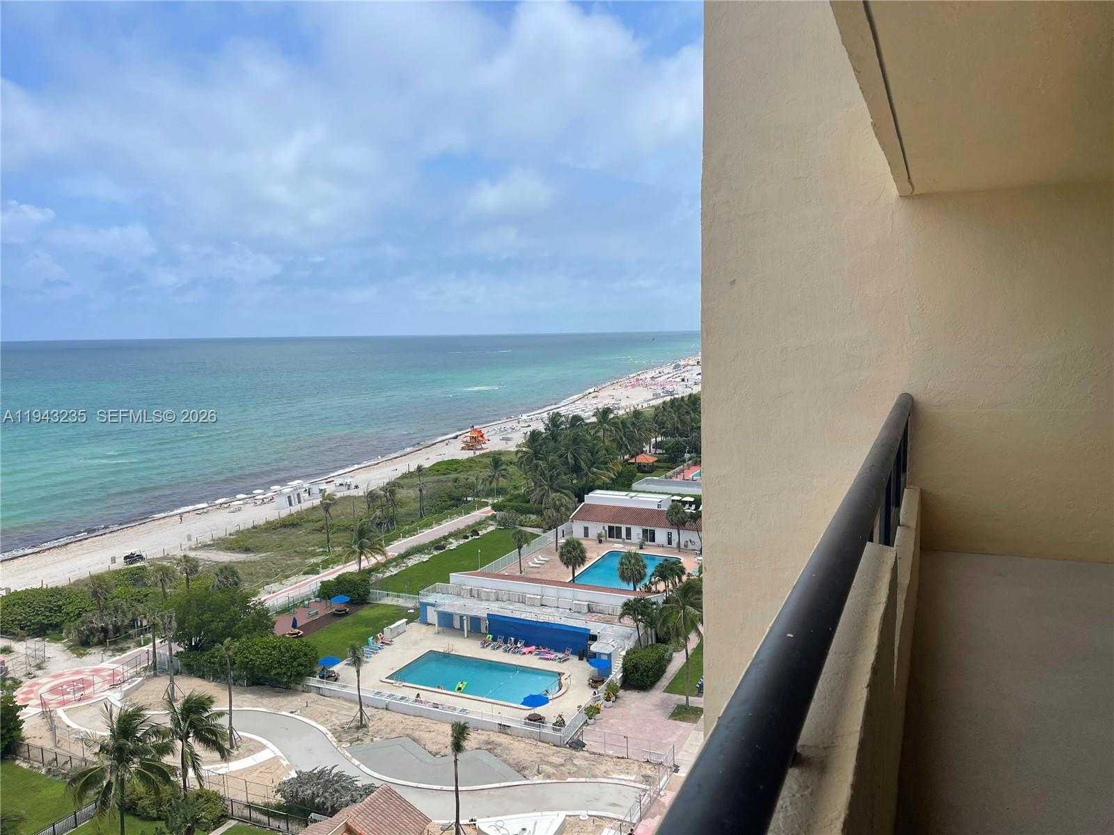 Small Image of 2555 COLLINS AVE #1409, Miami Beach Number 5