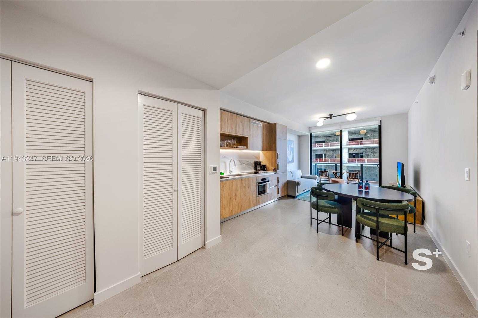 Small Image of 11 NORTH EAST 6TH ST #2903, Miami Number 6