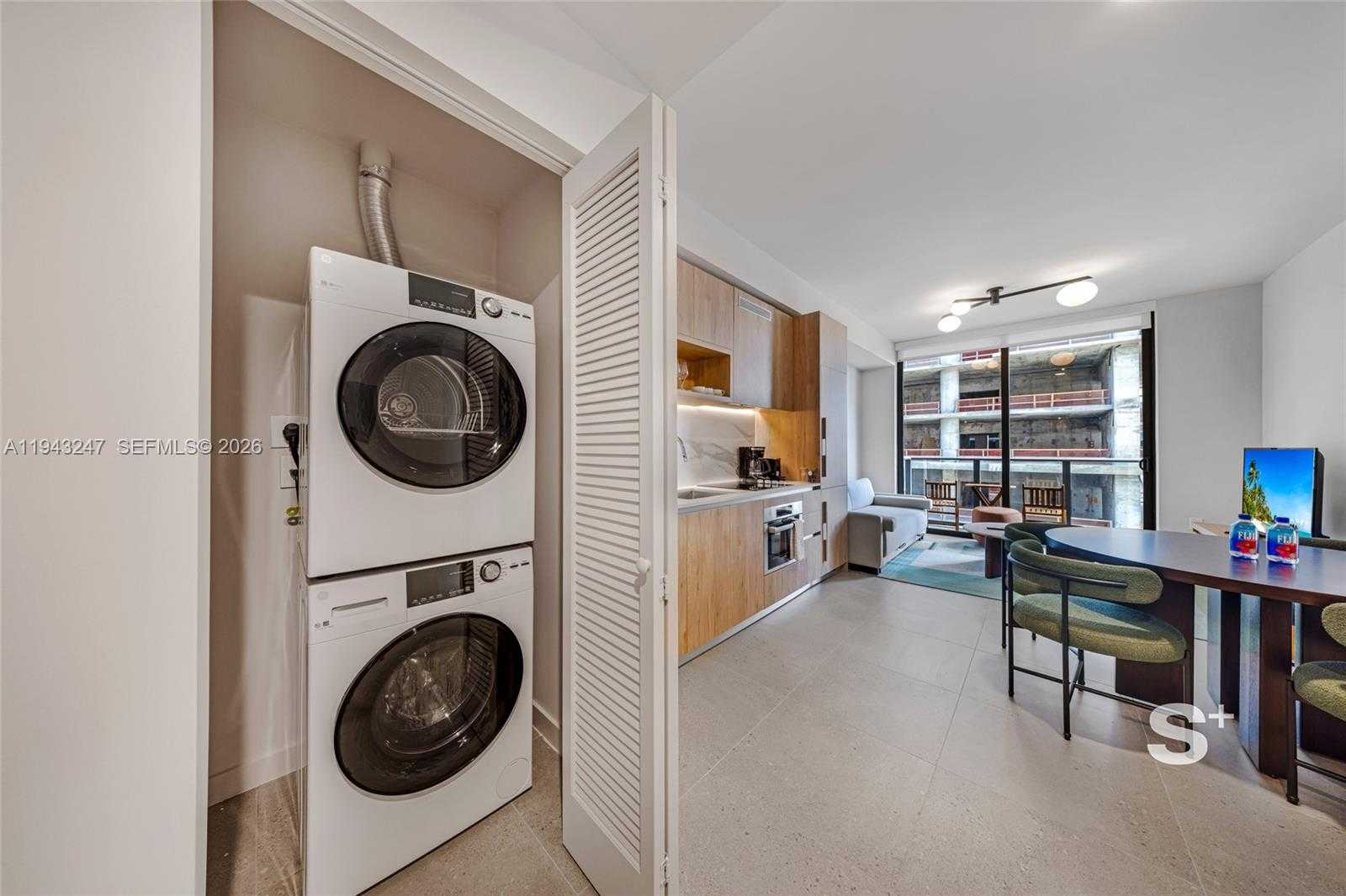 Small Image of 11 NORTH EAST 6TH ST #2903, Miami Number 7