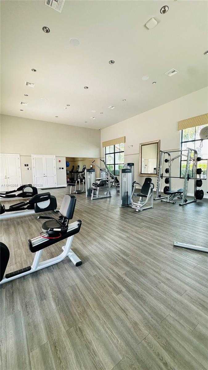 Small Image of 10105 BRICKHILL DR, Boca Raton Number 13