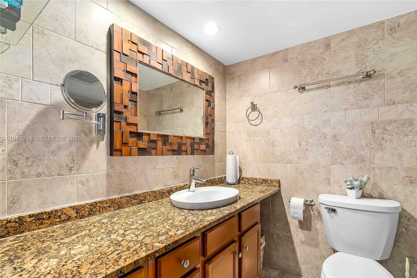 Small Image of 230 174TH ST #1520, Sunny Isles Beach Number 27