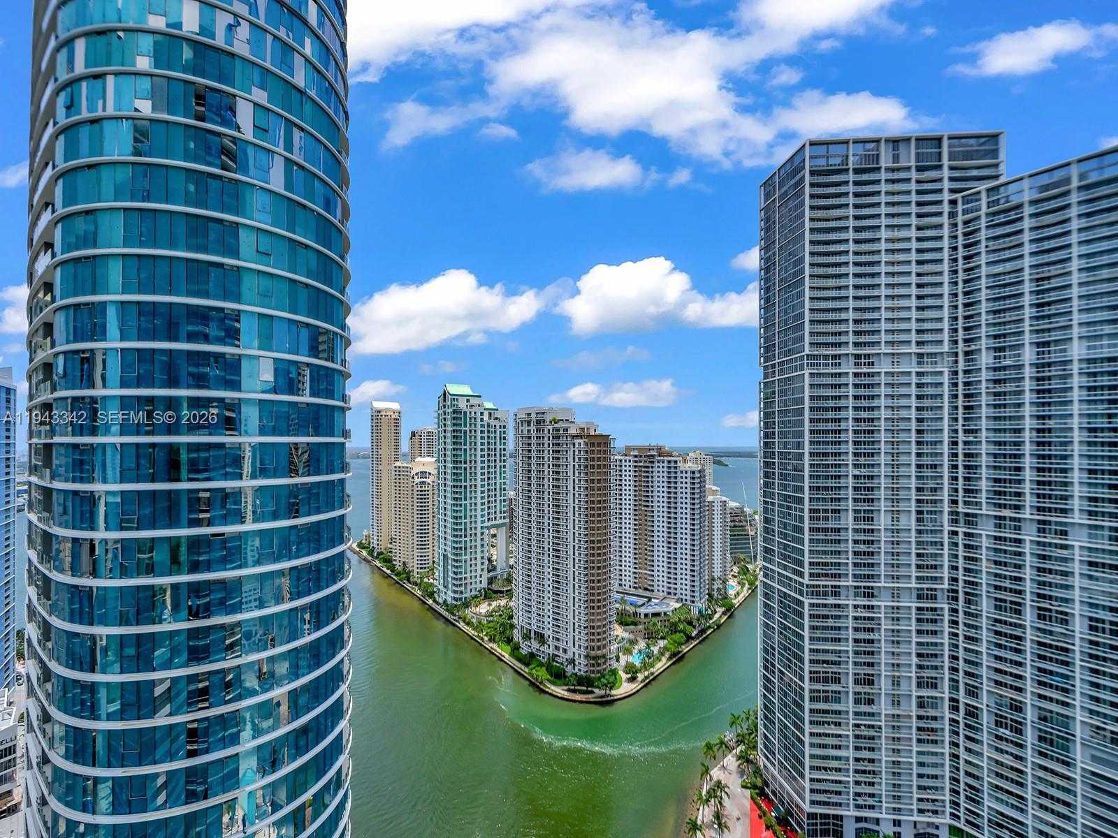 Small Image of 200 BISCAYNE BOULEVARD WAY #3603, Miami Number 14