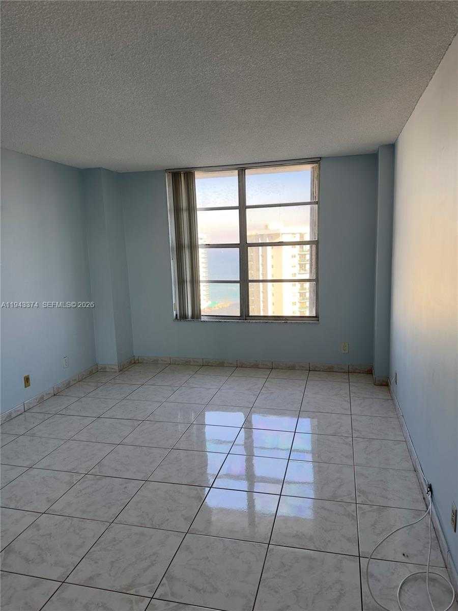 Small Image of 3800 EAST OCEAN DR #1518, Hollywood Number 16