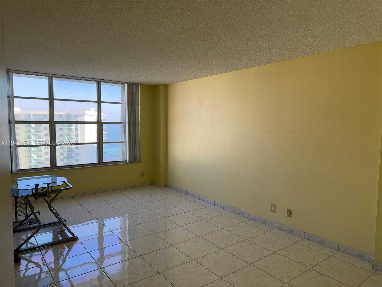 Small Image of 3800 EAST OCEAN DR #1518, Hollywood Number 18
