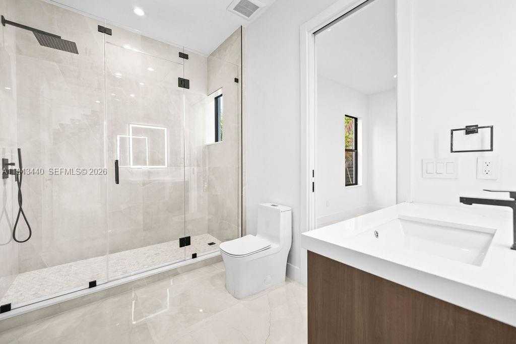 Small Image of 1122 NORTH EAST 10TH AVE, Fort Lauderdale Number 15