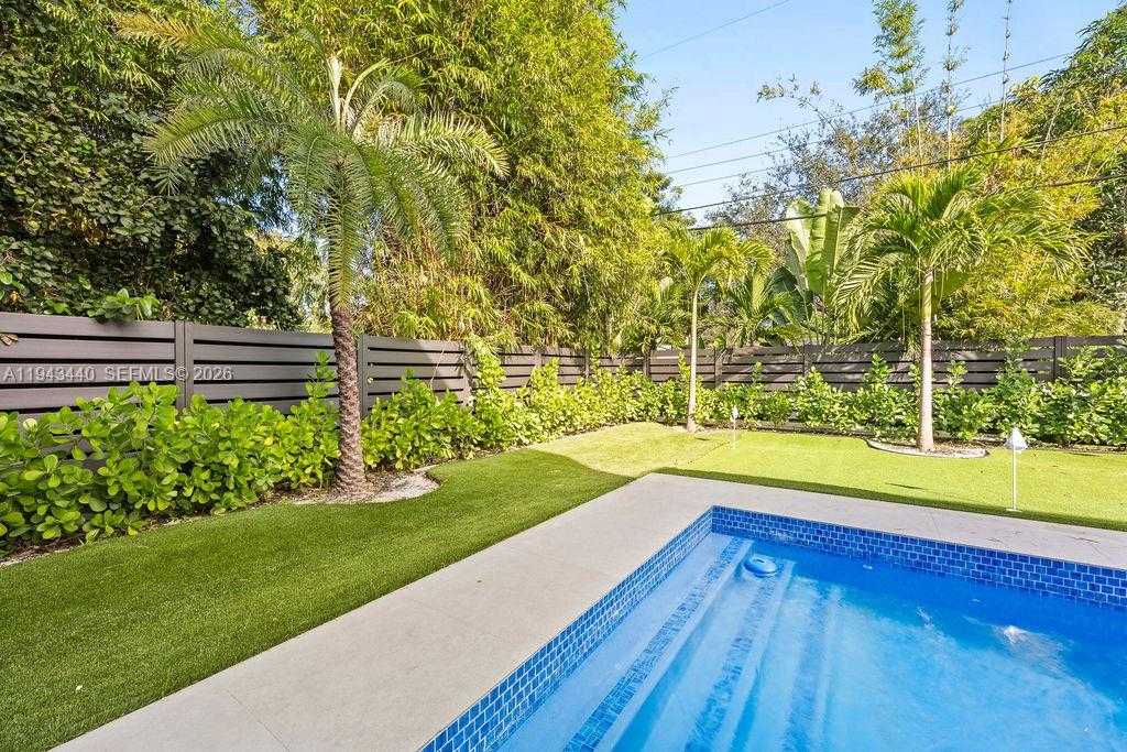 Small Image of 1122 NORTH EAST 10TH AVE, Fort Lauderdale Number 30