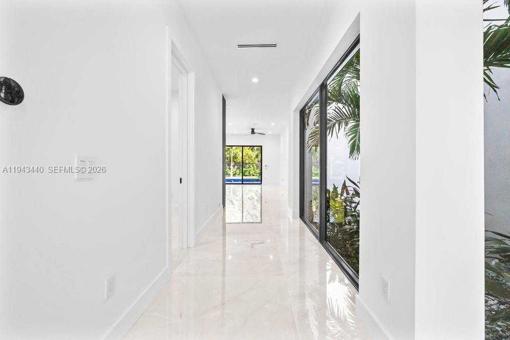Small Image of 1122 NORTH EAST 10TH AVE, Fort Lauderdale Number 42