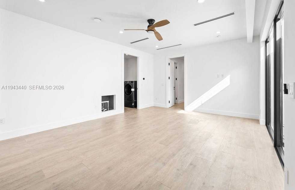 Small Image of 1122 NORTH EAST 10TH AVE, Fort Lauderdale Number 45