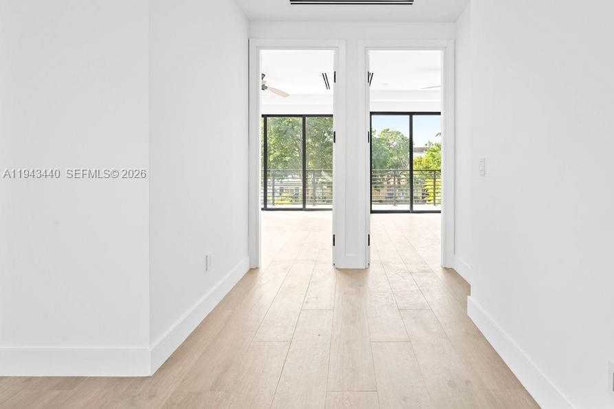 Small Image of 1122 NORTH EAST 10TH AVE, Fort Lauderdale Number 49