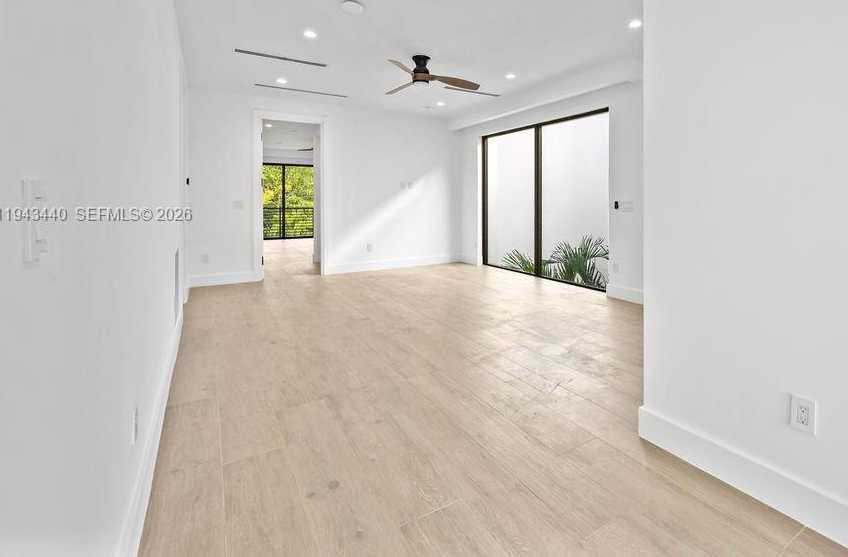 Small Image of 1122 NORTH EAST 10TH AVE, Fort Lauderdale Number 58