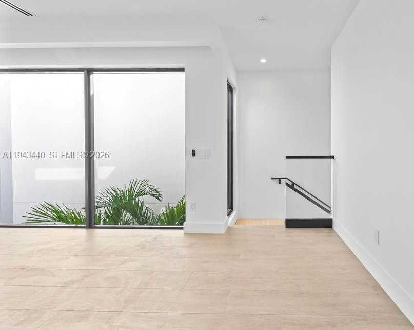 Small Image of 1122 NORTH EAST 10TH AVE, Fort Lauderdale Number 62