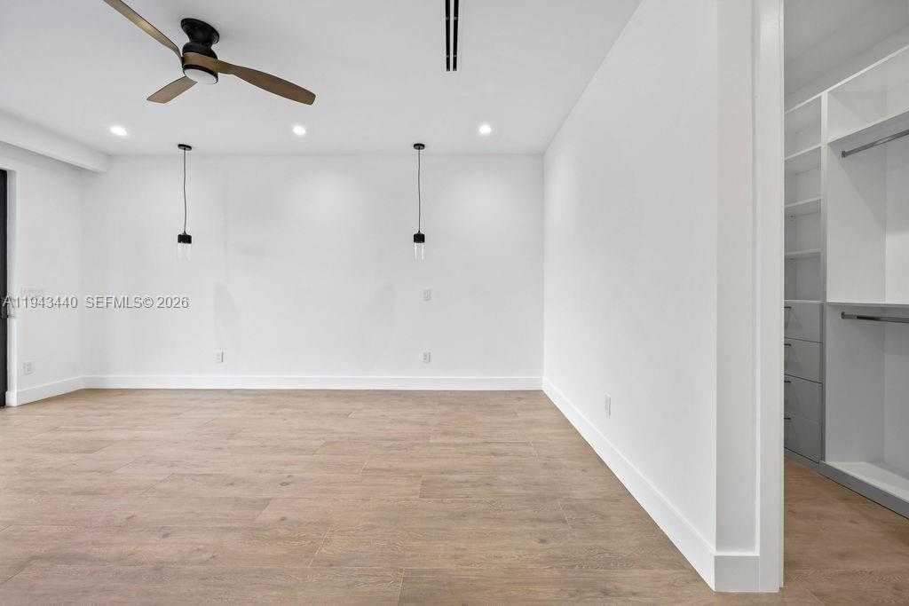 Small Image of 1122 NORTH EAST 10TH AVE, Fort Lauderdale Number 69