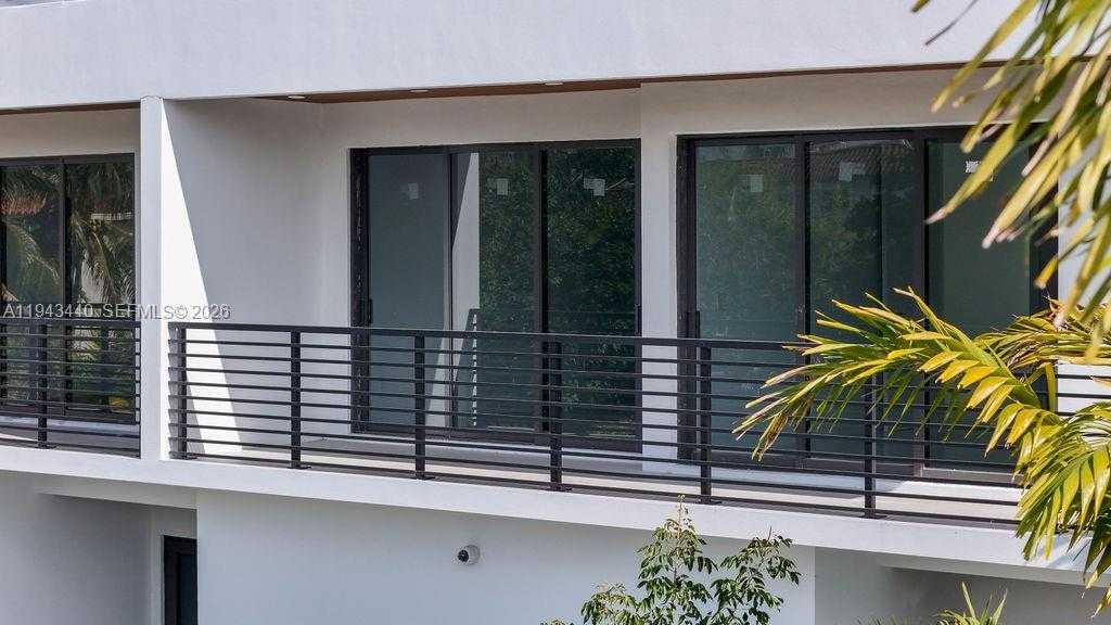 Small Image of 1122 NORTH EAST 10TH AVE, Fort Lauderdale Number 77