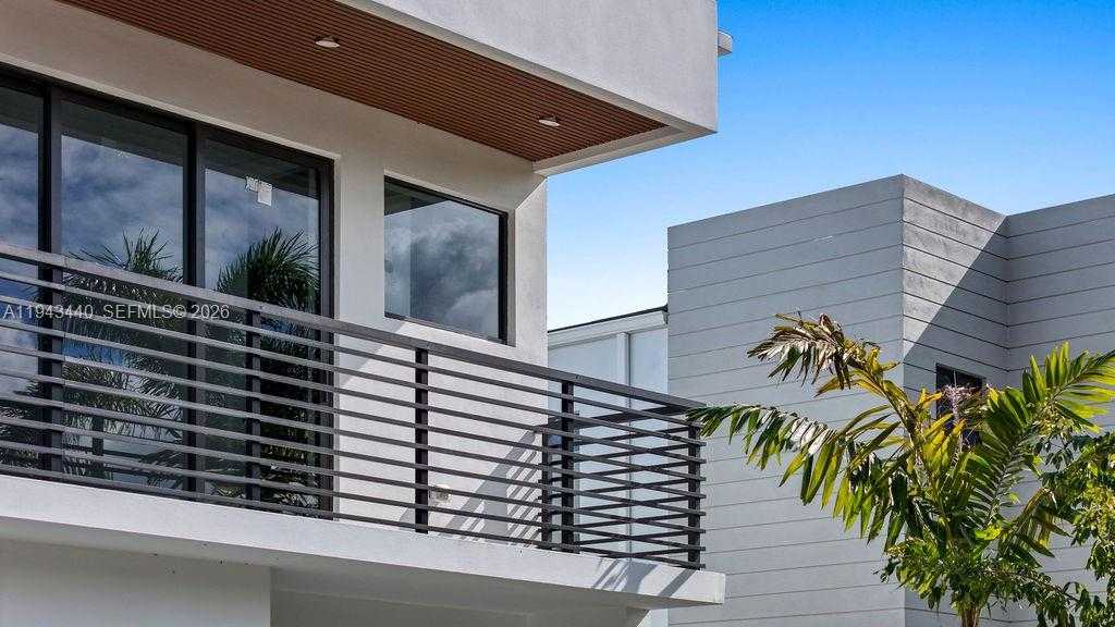 Small Image of 1122 NORTH EAST 10TH AVE, Fort Lauderdale Number 79