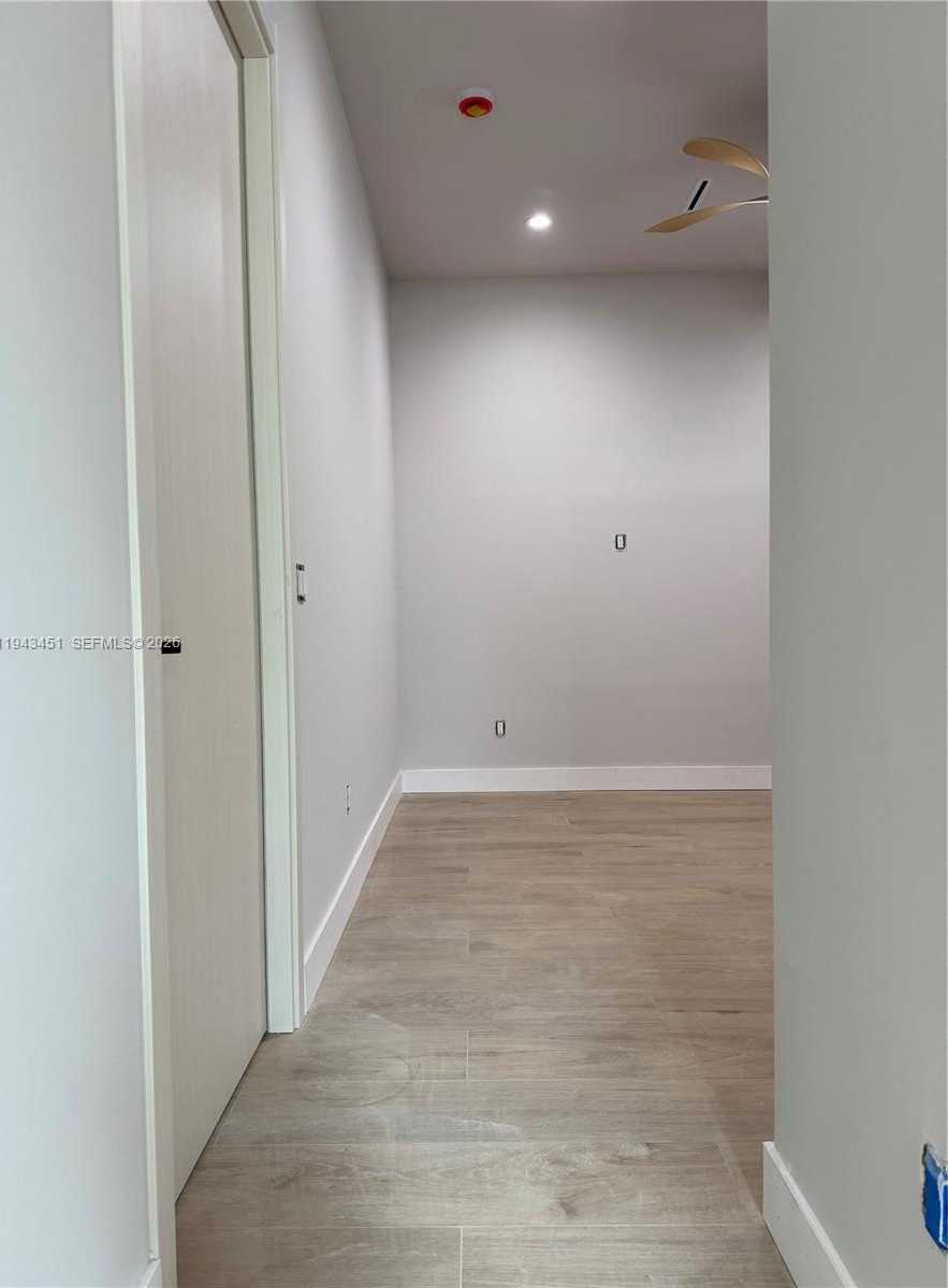 Small Image of 1135 NORTH EAST 11TH AVE, Fort Lauderdale Number 14