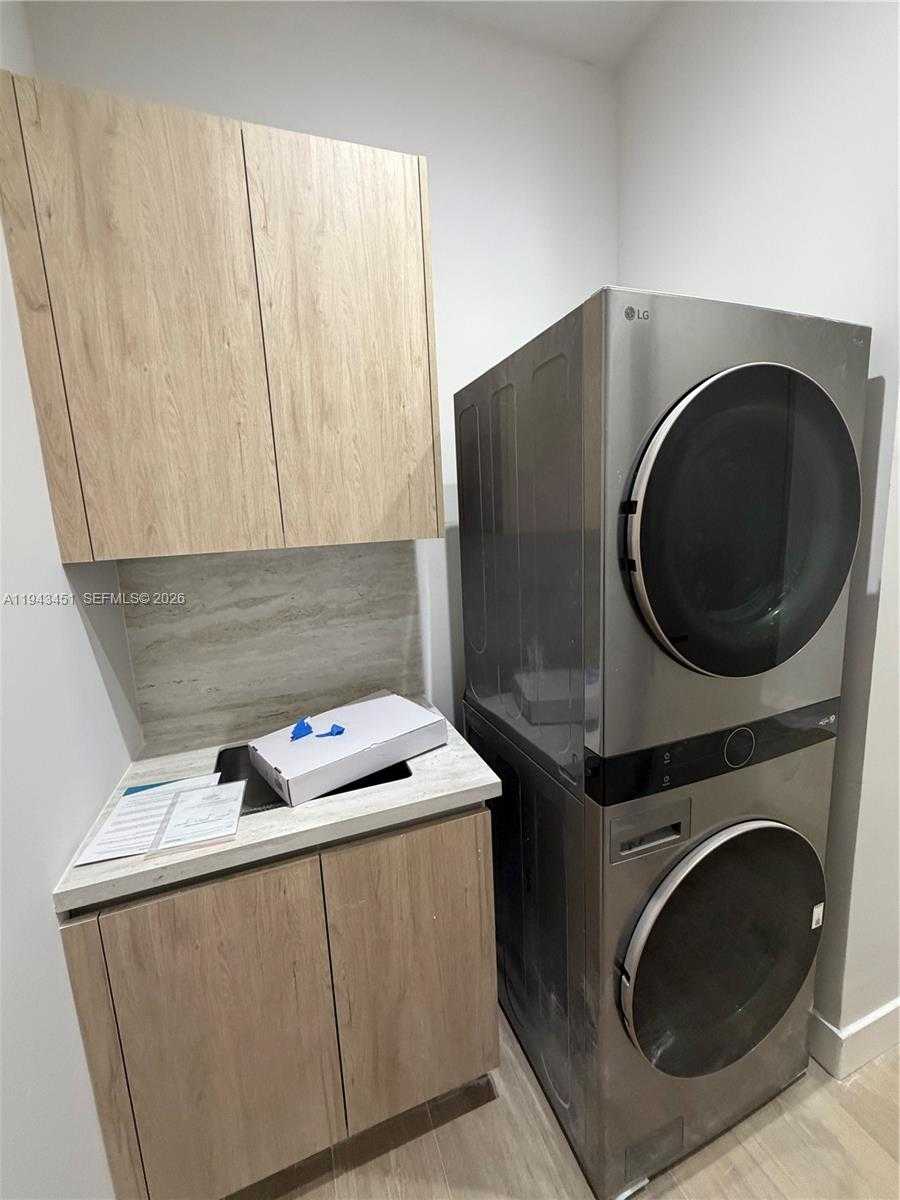 Small Image of 1135 NORTH EAST 11TH AVE, Fort Lauderdale Number 22