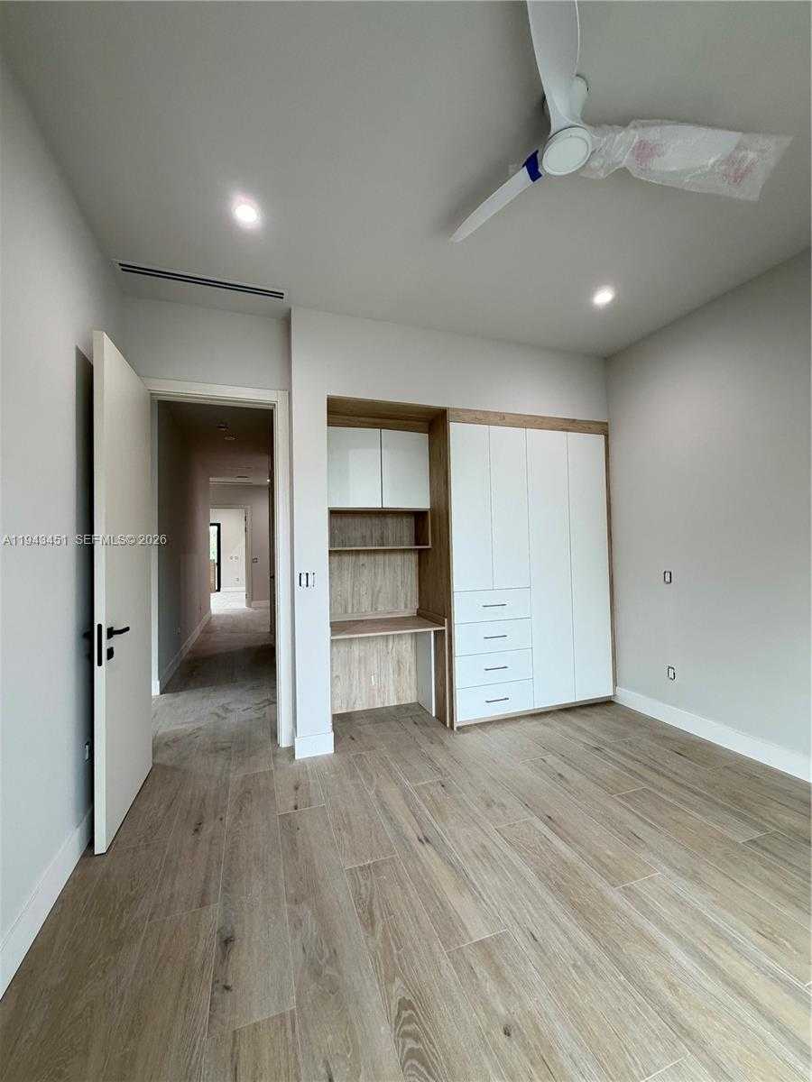 Small Image of 1135 NORTH EAST 11TH AVE, Fort Lauderdale Number 25