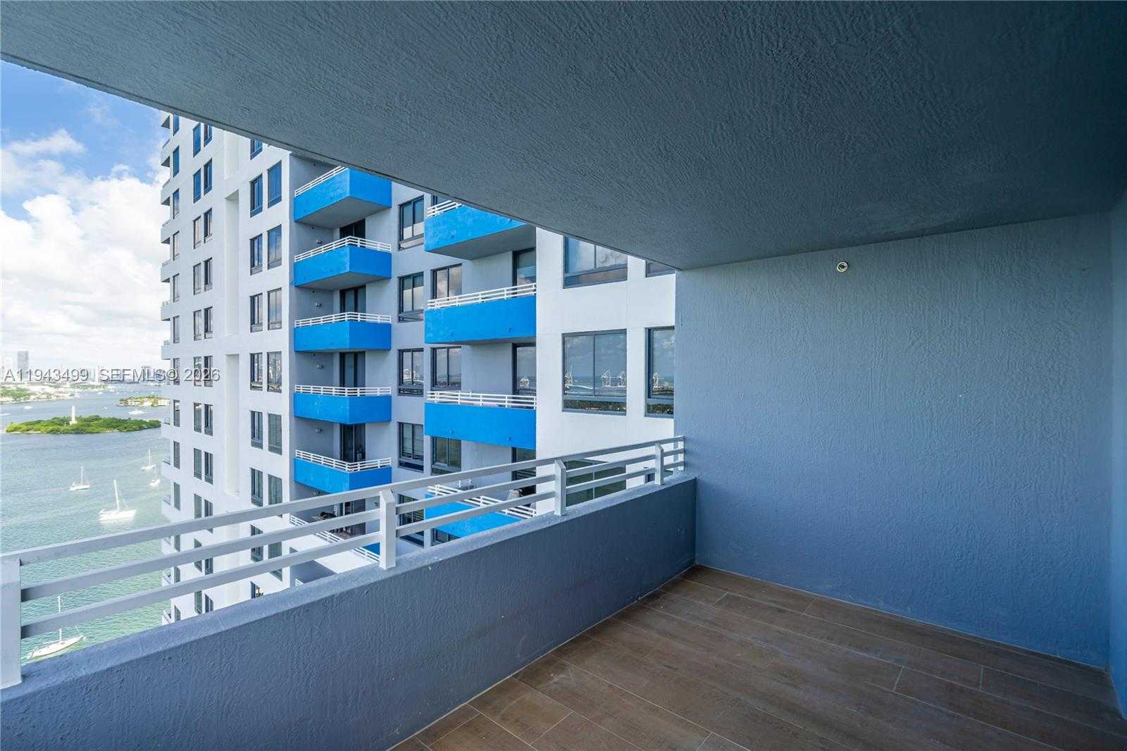 Small Image of 1330 WEST AVE #2708, Miami Beach Number 10