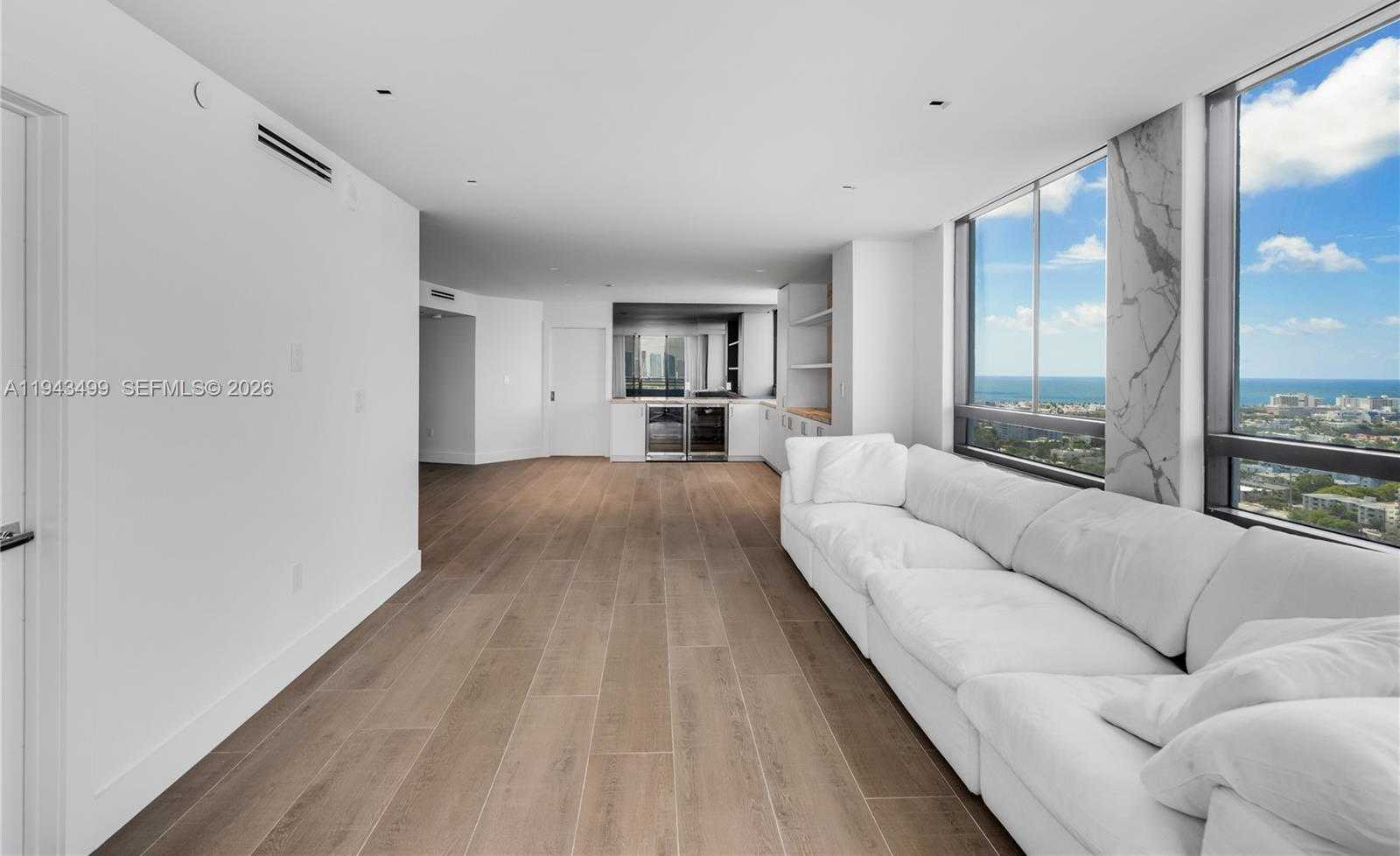 Small Image of 1330 WEST AVE #2708, Miami Beach Number 11