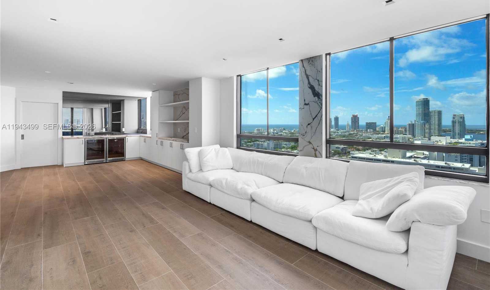 Small Image of 1330 WEST AVE #2708, Miami Beach Number 6