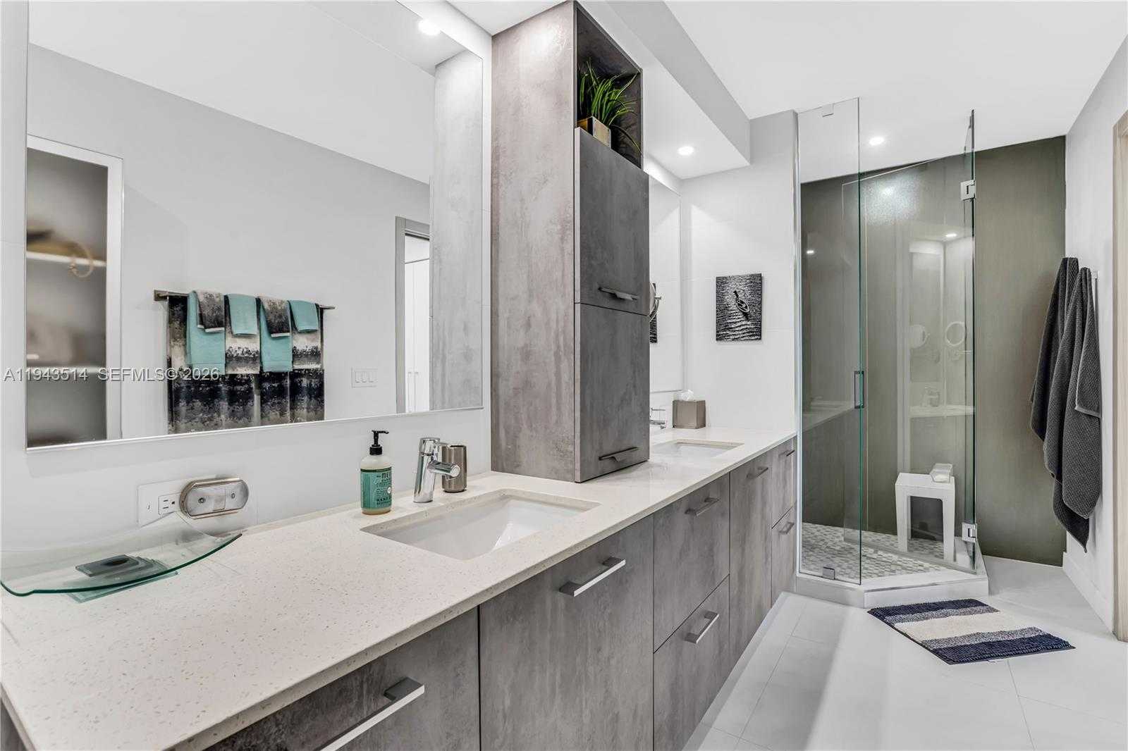 Small Image of 10155 COLLINS AVENUE #606, Bal Harbour Number 19