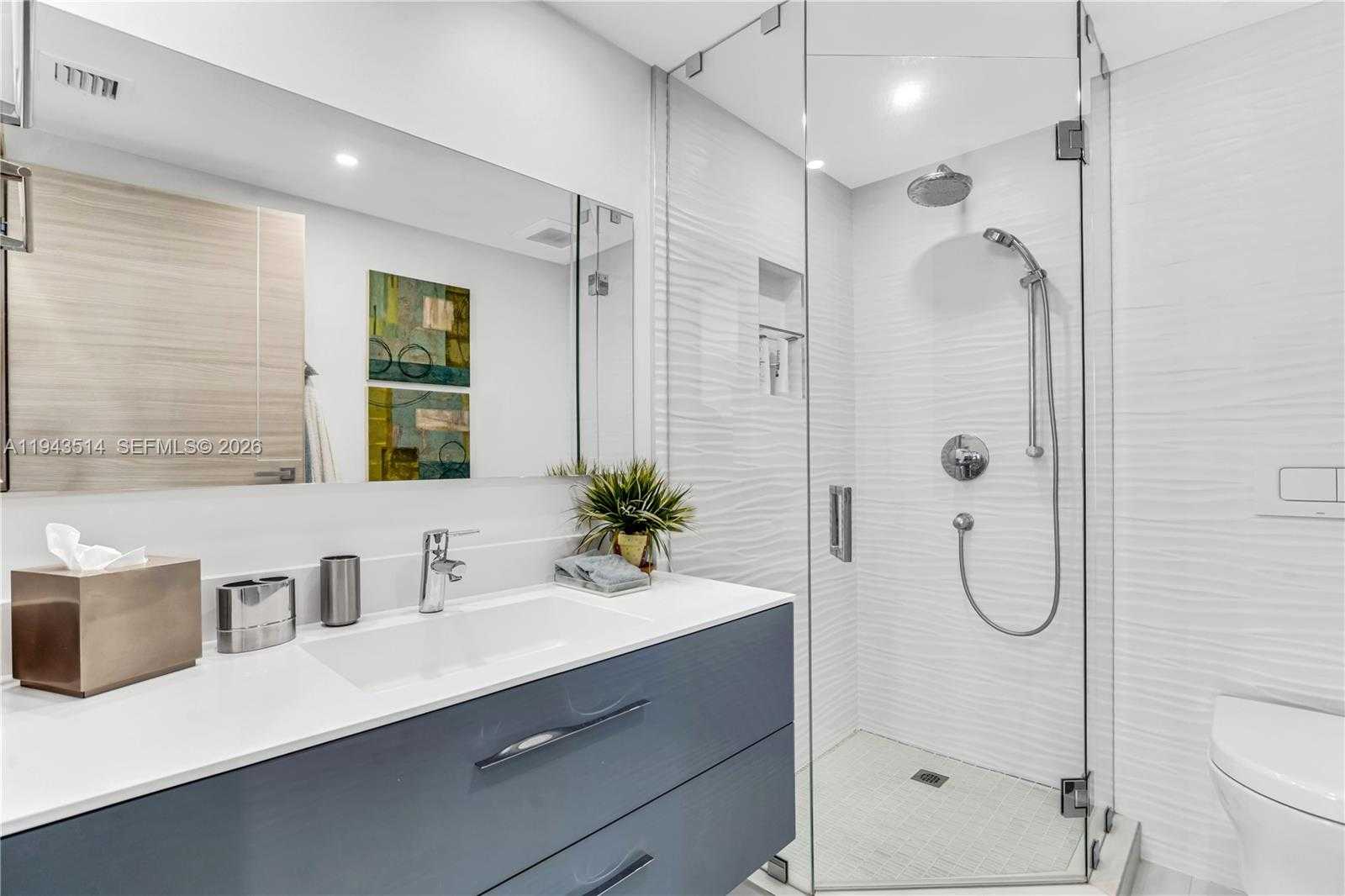 Small Image of 10155 COLLINS AVENUE #606, Bal Harbour Number 22