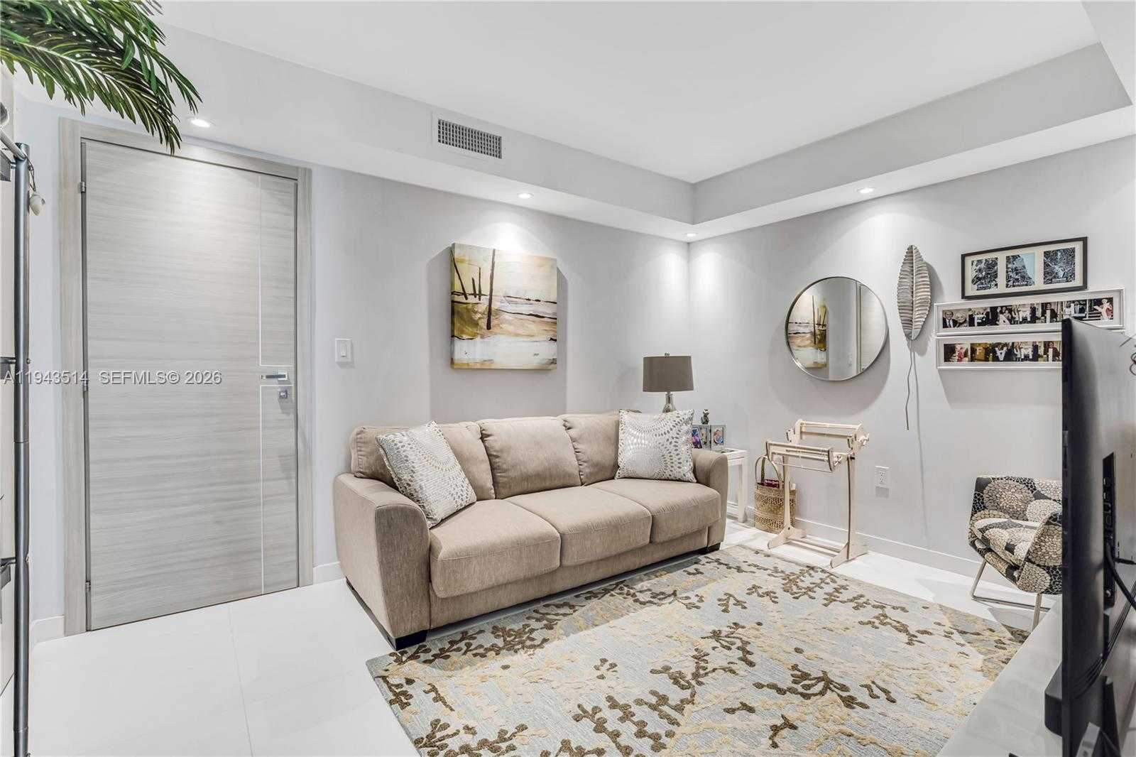 Small Image of 10155 COLLINS AVENUE #606, Bal Harbour Number 25