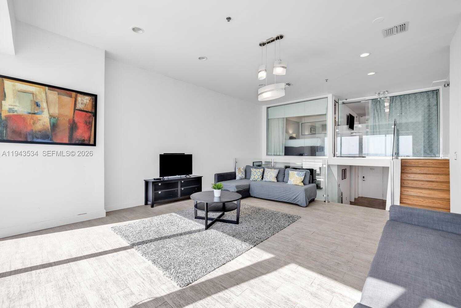 Small Image of 5445 COLLINS AVE #M9 M10 M11 M12, Miami Beach Number 47