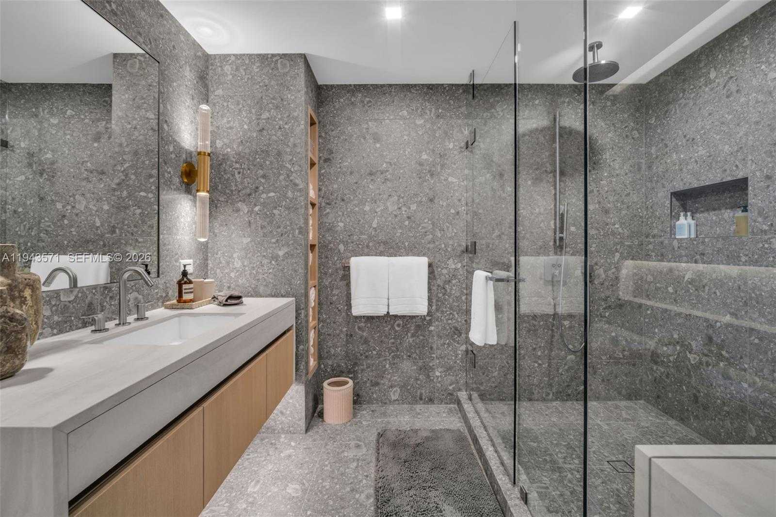 Small Image of 900 NORTH OCEAN BLVD #1605, Pompano Beach Number 11