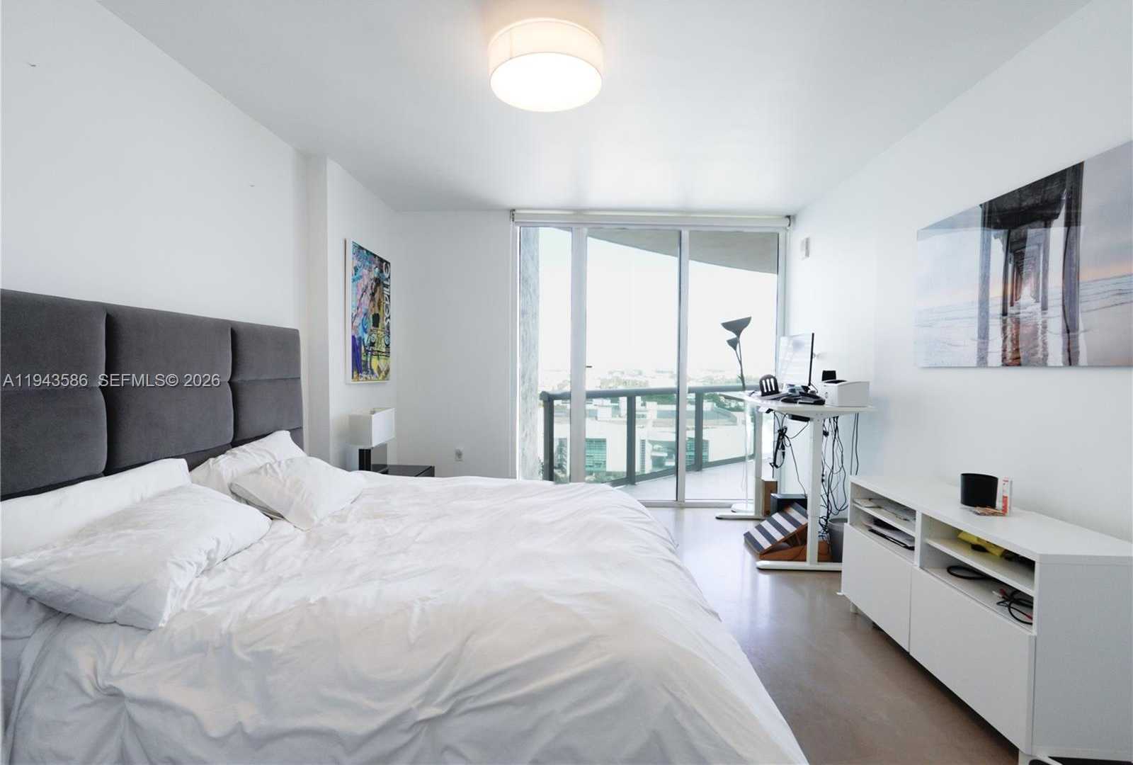 Small Image of 400 ALTON RD #1709, Miami Beach Number 8