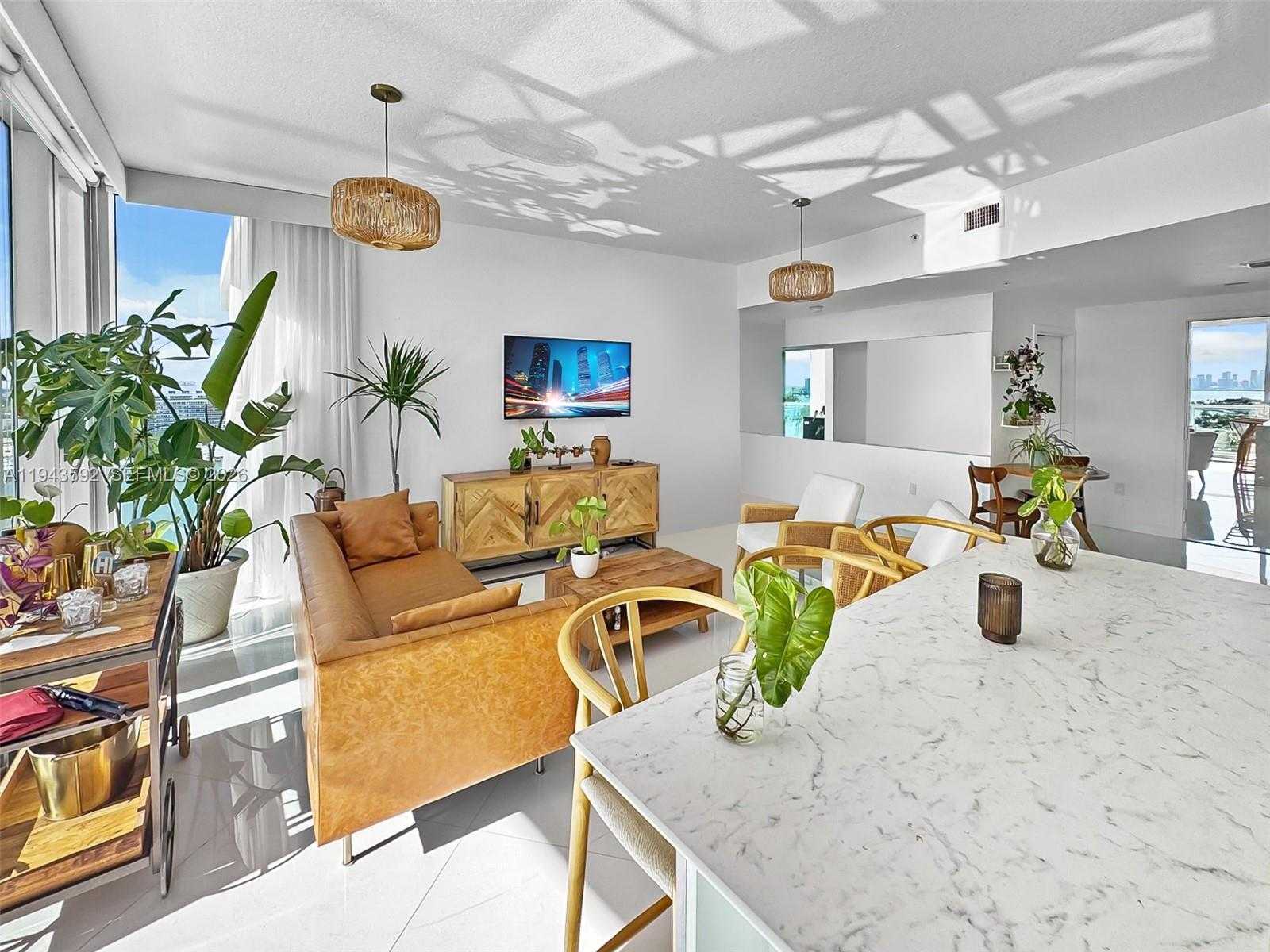 Small Image of 6700 INDIAN CREEK DR #PH7, Miami Beach Number 2