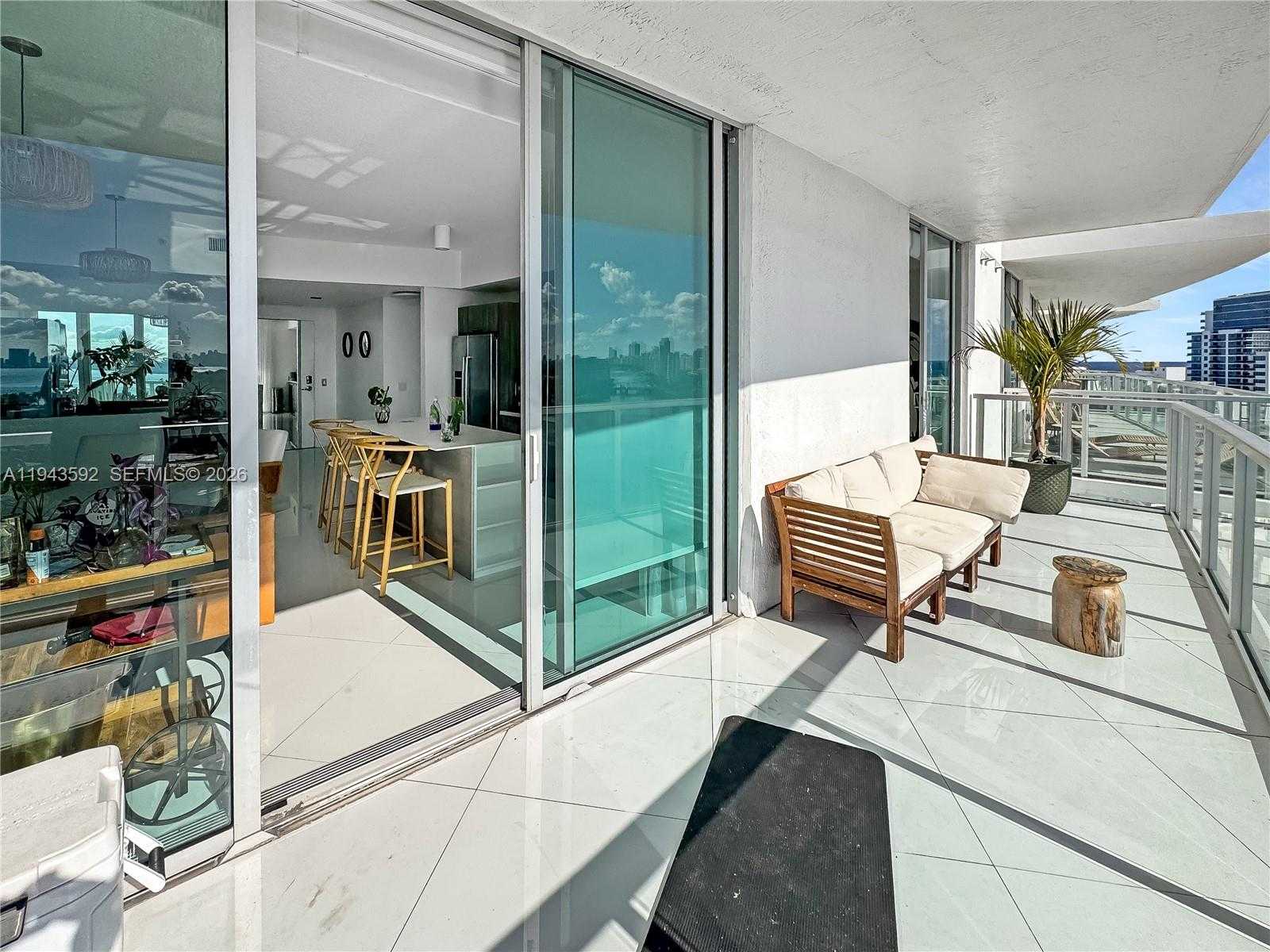 Small Image of 6700 INDIAN CREEK DR #PH7, Miami Beach Number 21