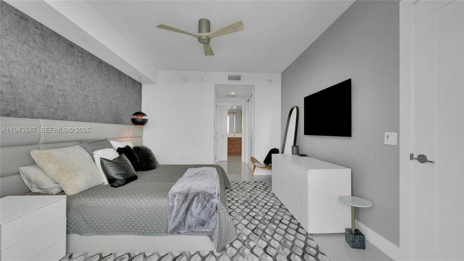 Small Image of 100 EAST LAS OLAS BLVD #2802, Fort Lauderdale Number 15