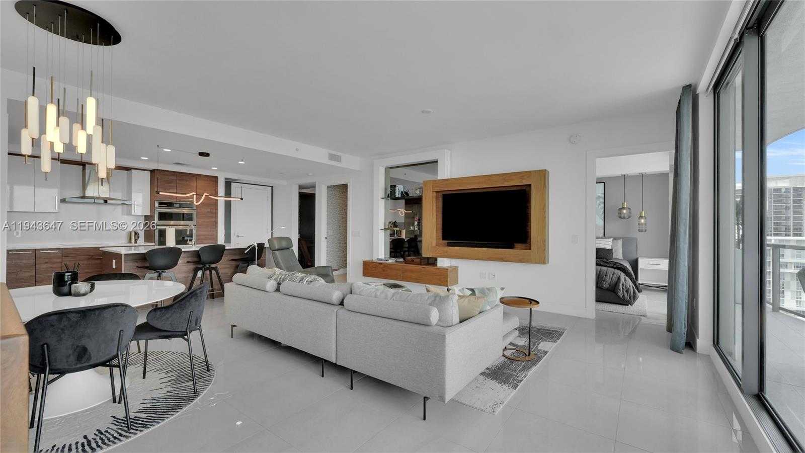 Small Image of 100 EAST LAS OLAS BLVD #2802, Fort Lauderdale Number 19