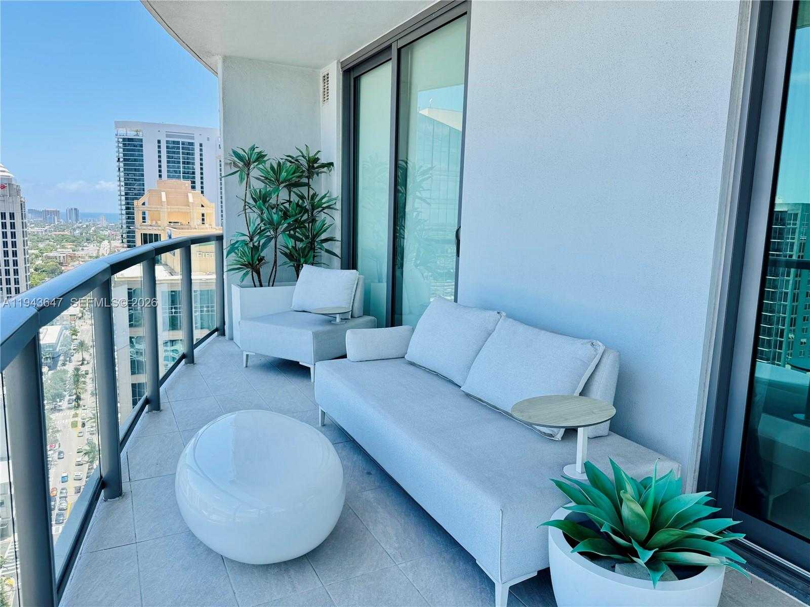 Small Image of 100 EAST LAS OLAS BLVD #2802, Fort Lauderdale Number 23