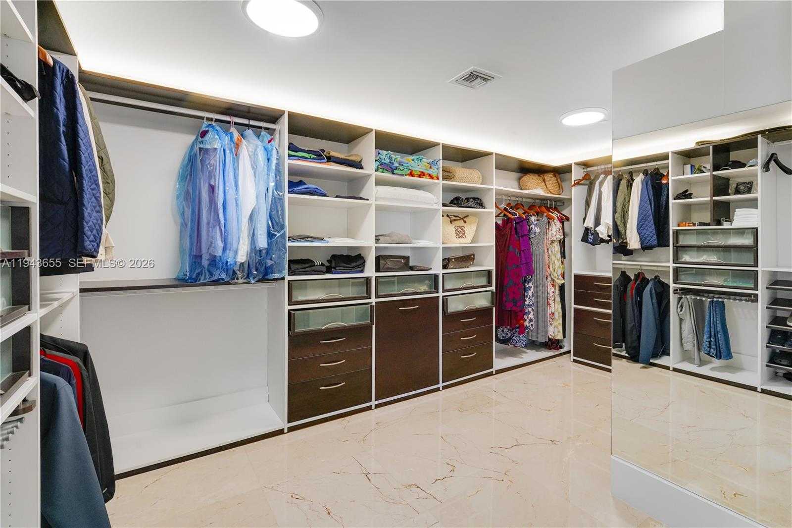 Small Image of 3301 NORTH EAST 183RD ST #3101, Aventura Number 14